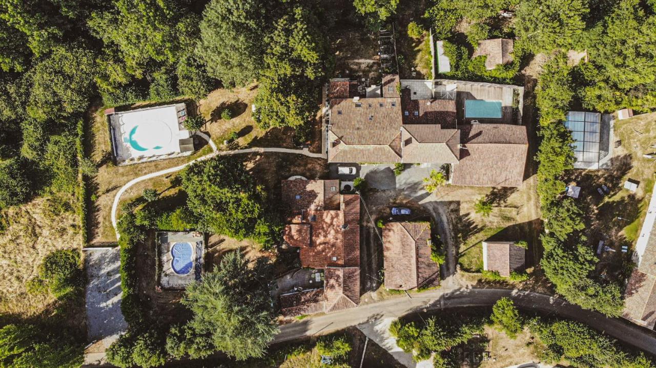 La Laujere Ivie - Gite & Piscine Privative Saint-Hilaire-du-Bois  Exterior photo